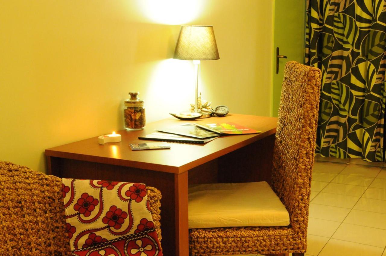 Hotel Maharajah Mamoudzou Oda fotoğraf